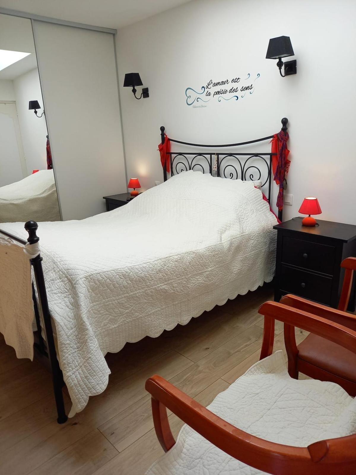 Maison De Charme Au Coeur De Holiday home
